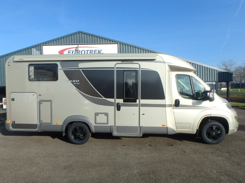 Bürstner Nexxo 690 G, Caravans en Kamperen, Campers, Standaard zit, Ringverwarming, Fiat, 6 tot 7 meter
