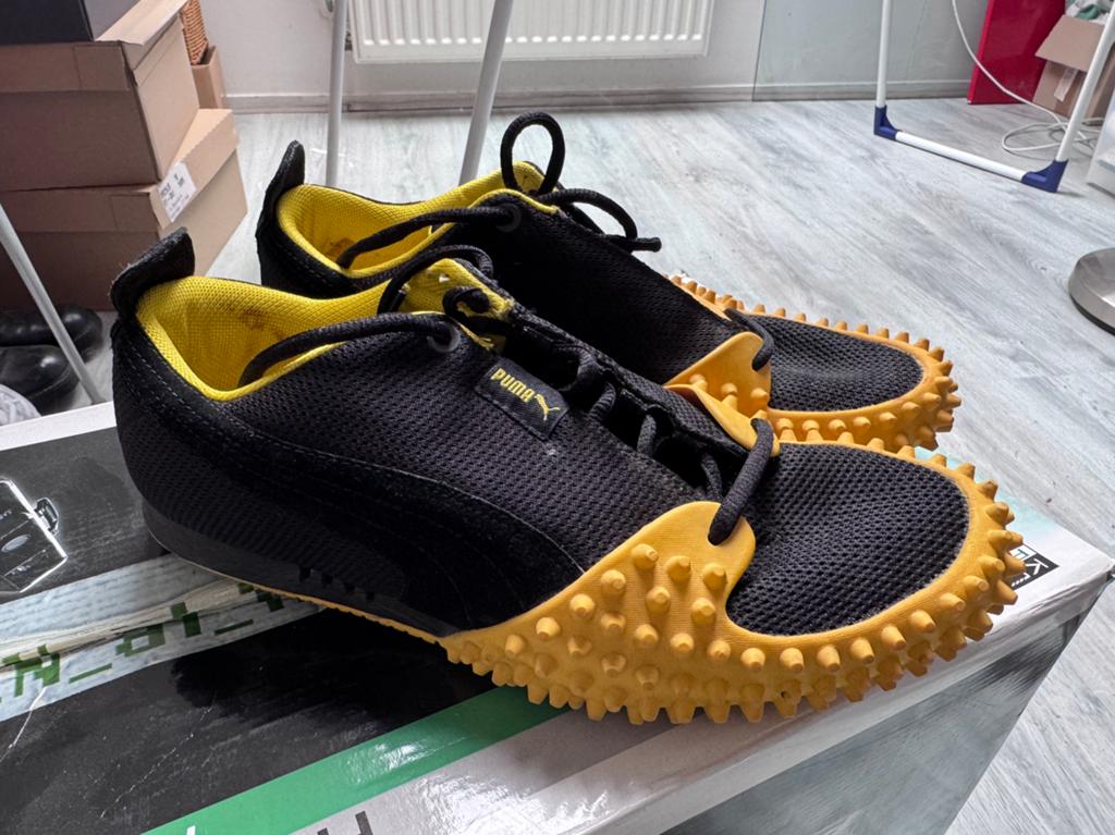 Puma spiked Retro!, Verzenden, Zwart, Sneakers of Gympen, Gedragen