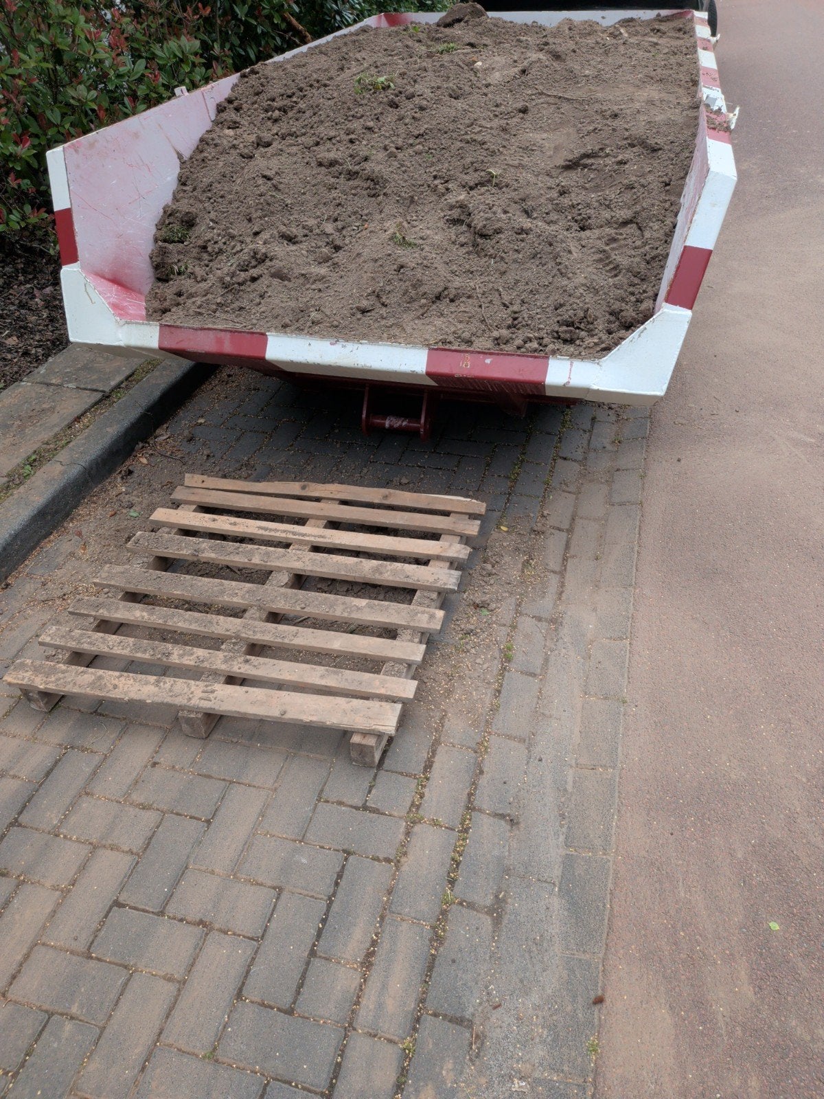 Gratis zwarte grond (gebruikt) af te halen, Tuin en Terras, Zand, Ophalen, Overige typen