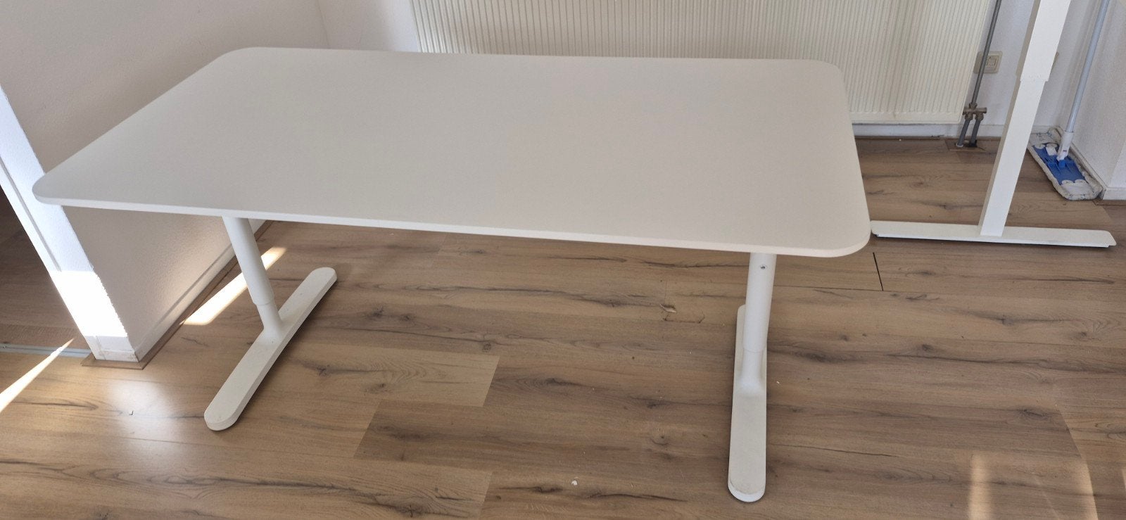 Wit bureau - Modern en ruim, Huis en Inrichting, Ophalen, Overige materialen, Gebruikt, 50 tot 100 cm