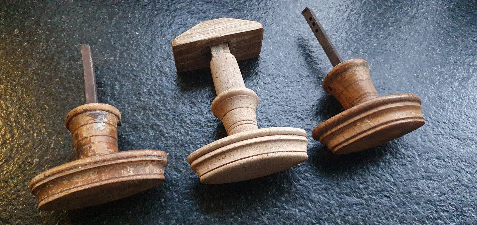 Oude antieke houten deurknoppen penkruk 3 stuks, Antiek en Kunst, Ophalen of Verzenden