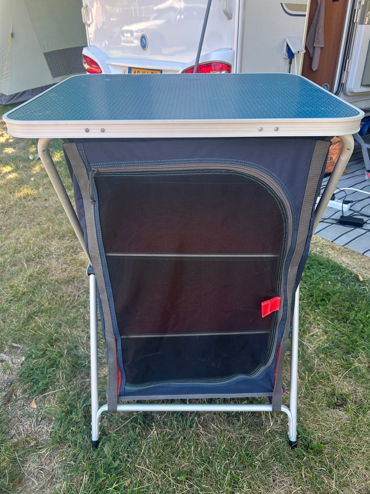 Net campingkastje, Ophalen, Zo goed als nieuw, Campingkast