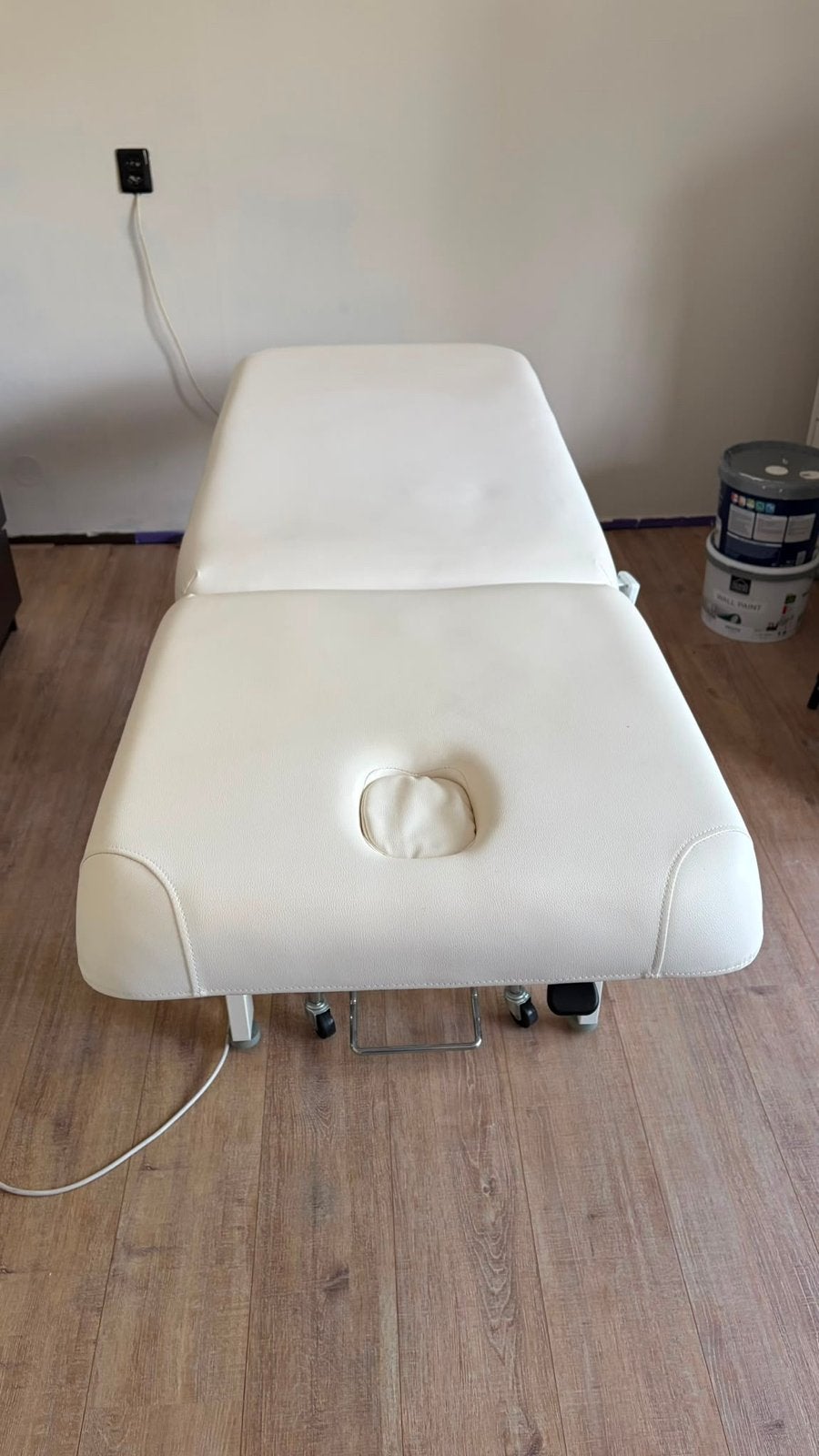 Professionele electrische behandelbank / massagetafel
