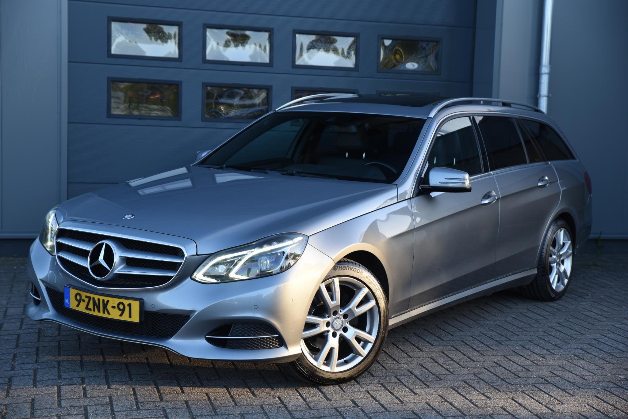 Mercedes-Benz E-klasse Estate 220 CDI Prestige Avantgarde Sc, Auto's, Automaat, Euro 5, Achterwielaandrijving, Gebruikt