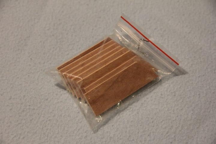 1 EURO OF GRATIS Nieuw pakje met 8 spietjes voor opspannen, Ophalen, Nieuw, Overige typen