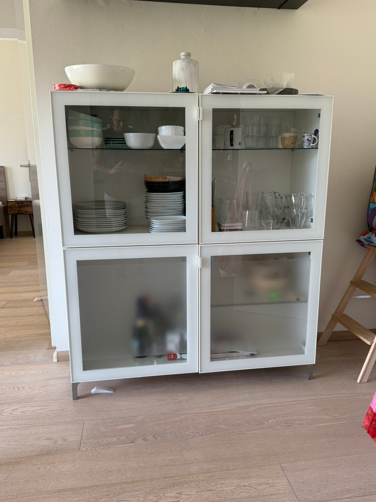 Servieskast, Ophalen, 50 tot 100 cm, Zo goed als nieuw, 150 tot 200 cm