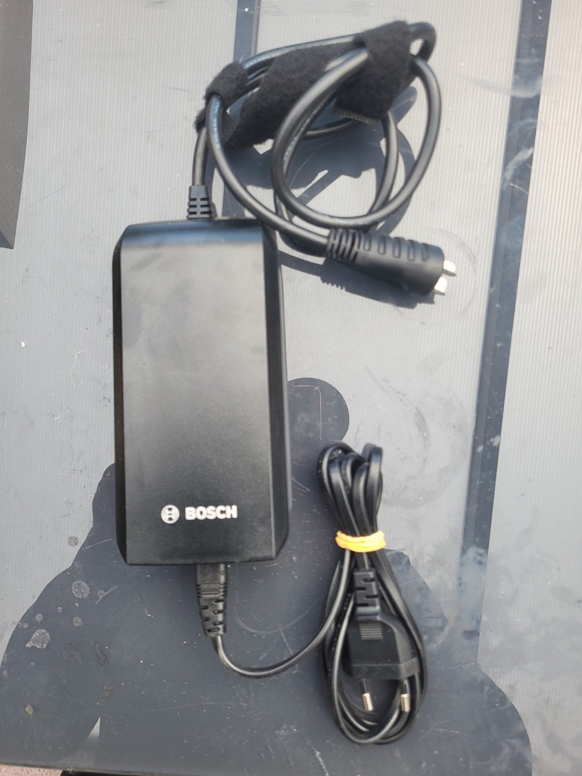 Bosch eBike Acculader 36V-2a/100-240 Compact Charger, Ophalen of Verzenden