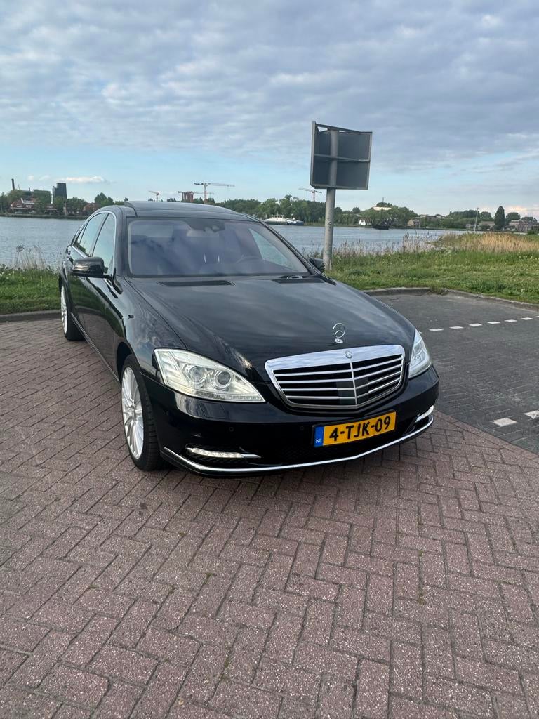 Mercedes-Benz S-Klasse 350 CDI Bluetec AUT 2013 Zwart, Auto's, Mercedes-Benz, Automaat, Achterwielaandrijving, 258 pk, Diesel