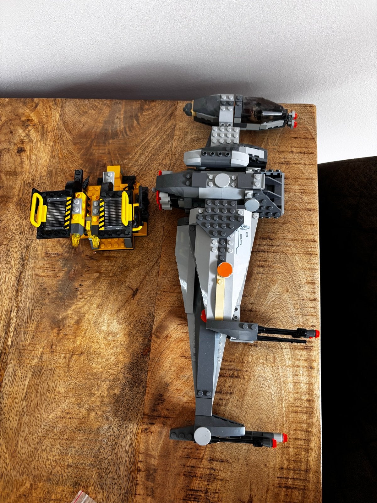 Lego Star Wars 6208 B-Wing Fighter