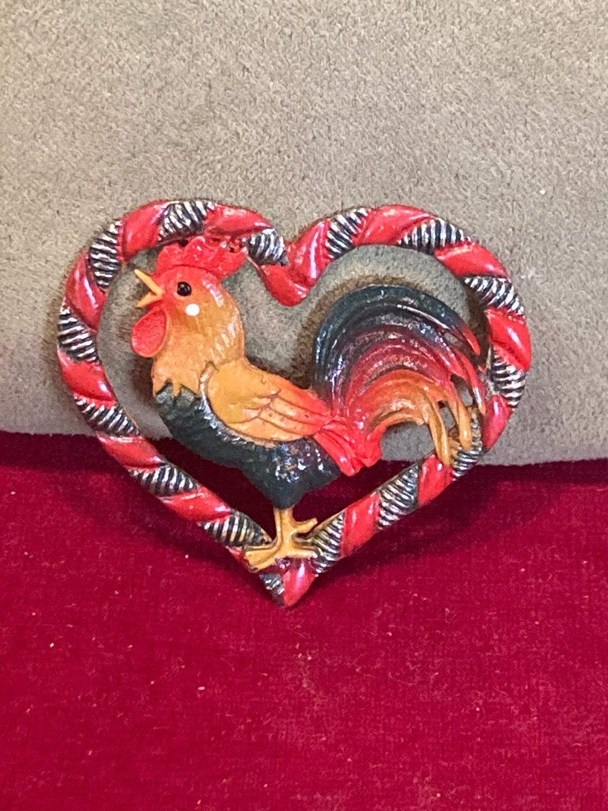 Broche, speldje, haan (220526h), Ophalen of Verzenden, Gebruikt, Overige kleuren, Overige materialen