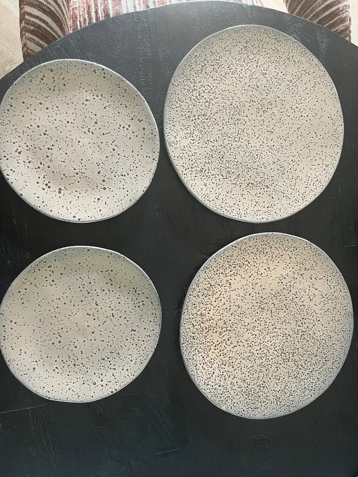 Set van 4 beige HK Living gradient borden, Huis en Inrichting, Keuken | Servies, Gebruikt, Overige merken, Keramiek, Ophalen of Verzenden