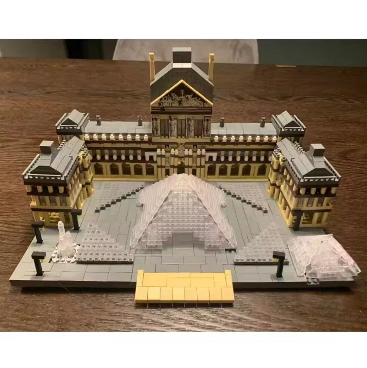 Architectuur Louvre Museum (21024), Ophalen of Verzenden, Zo goed als nieuw, Overige merken