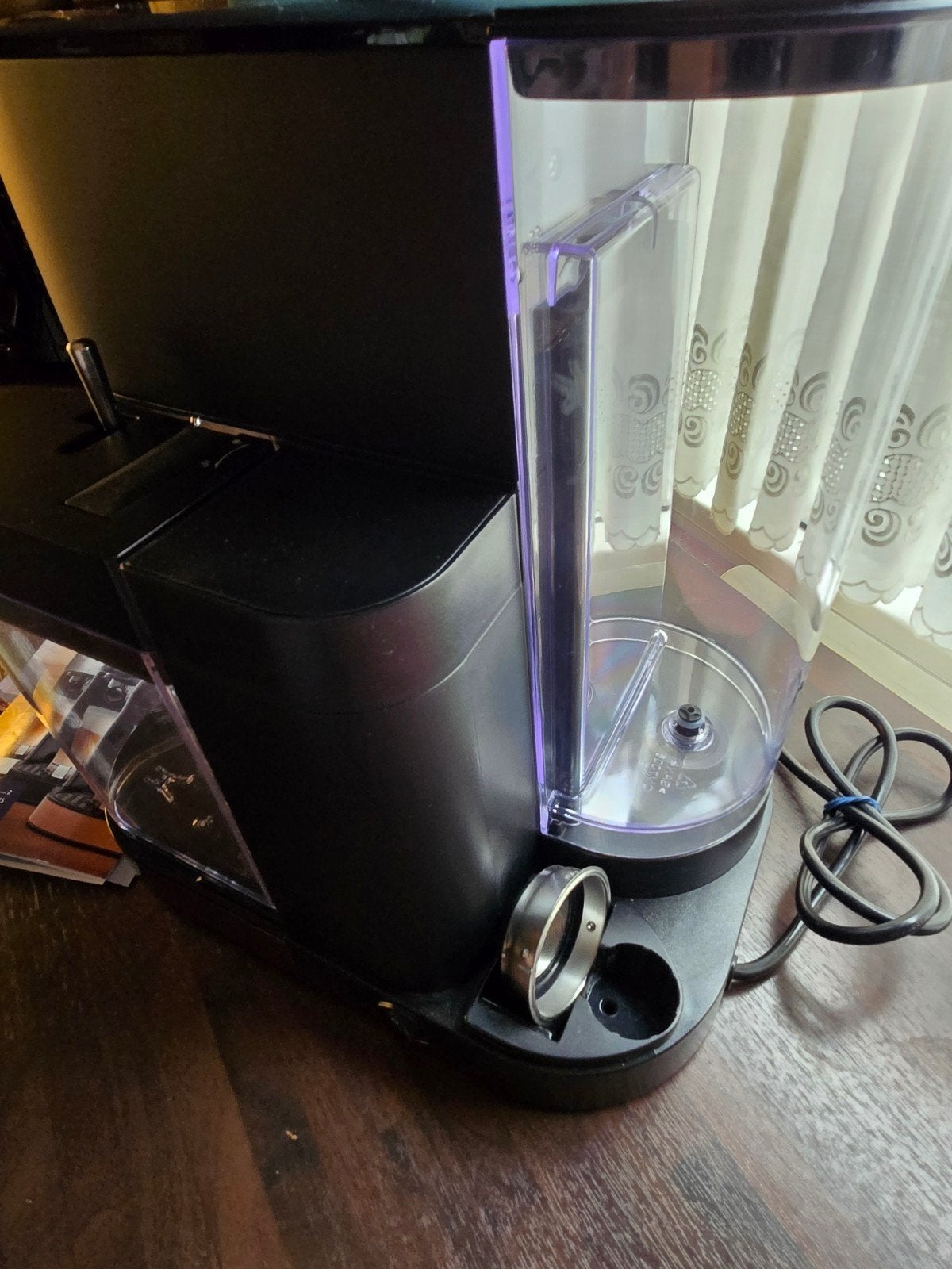 Foto 7 van BluMill Koffiemachine - Pistonmachine - Espressomachine €95,