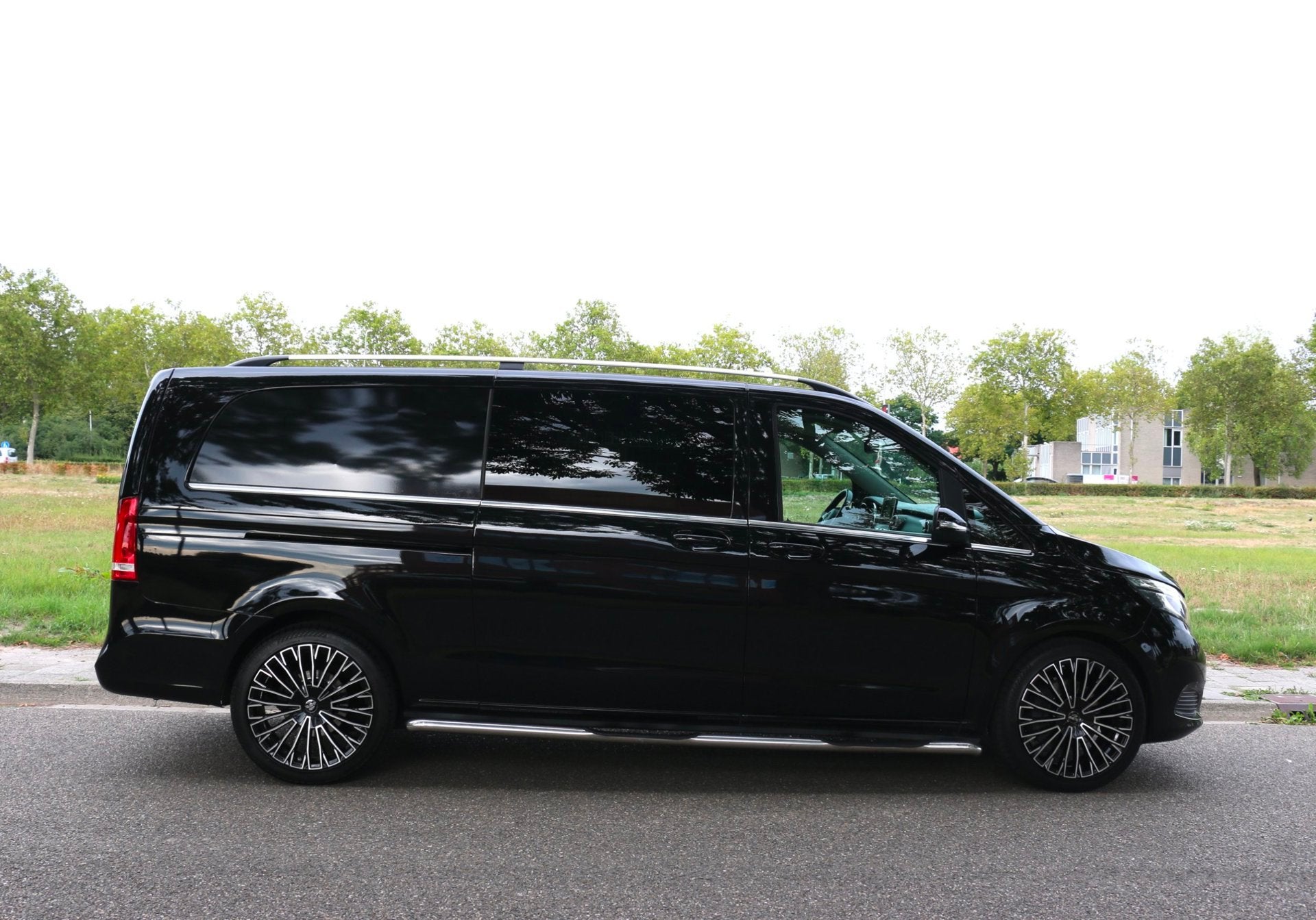 Mercedes-Benz V-klasse 250d Extra Lang DC Dubele Cabine 5-Pe, Automaat, Achterwielaandrijving, Gebruikt, Zwart