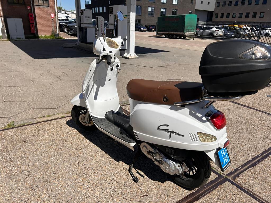 Scooter blauw kenteken rijd goed, Ophalen of Verzenden, Gebruikt, Benzine, Overige merken