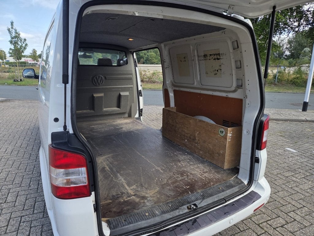 Foto 8 van SUPER MOOIE VW Transporter AUTOMAAT  C 2.0 D 2011