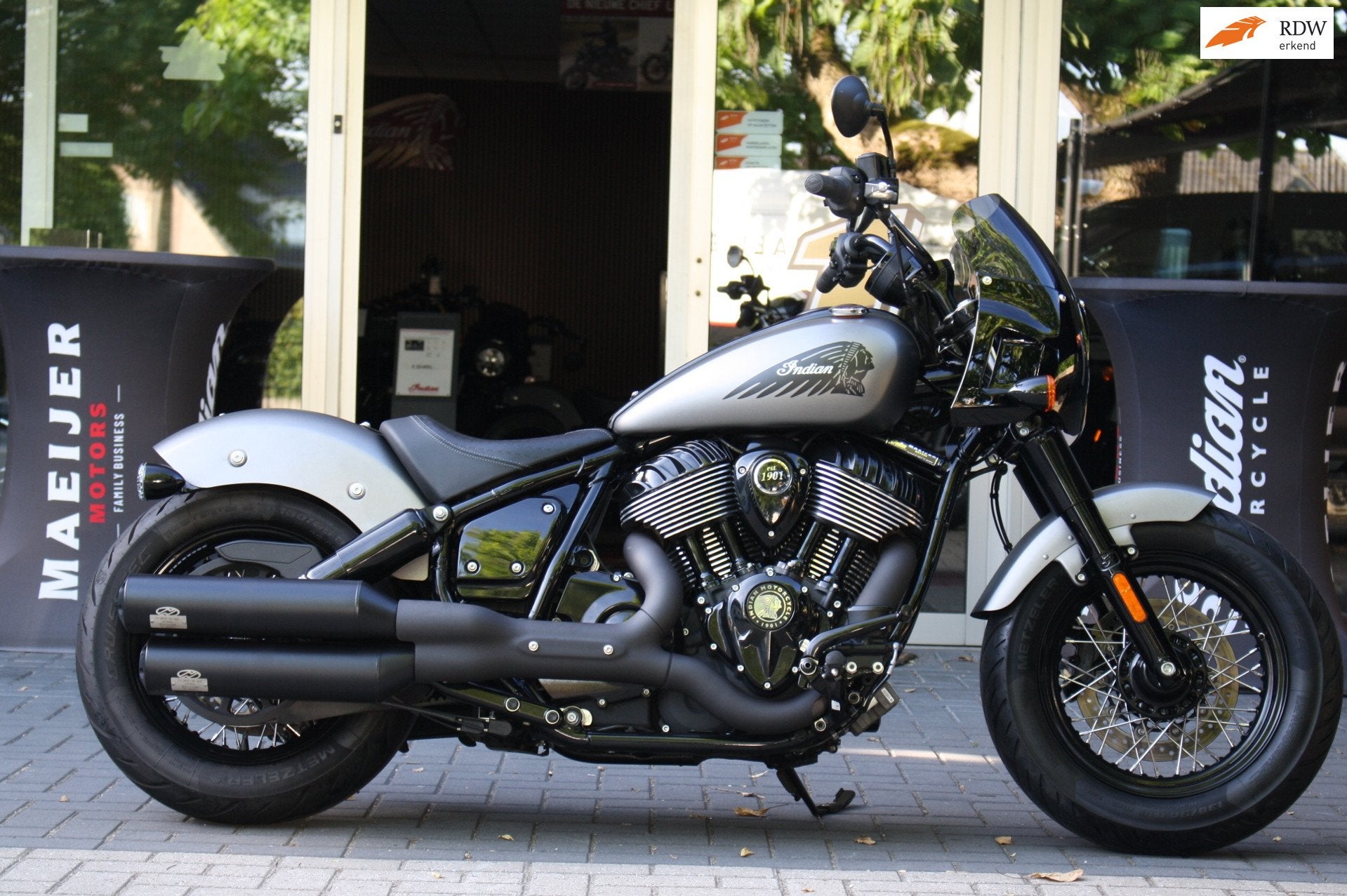 Indian Chopper 116 Chief Bobber Dark Horse , 24 maanden Gara, 1890 cc, Chopper, Bedrijf, Meer dan 35 kW