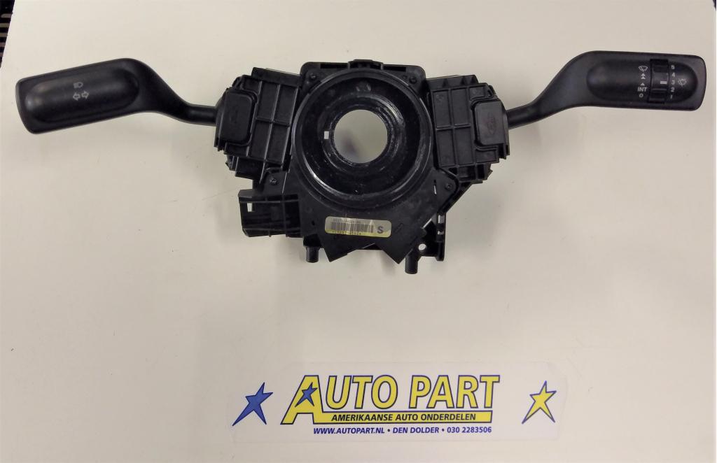 Ford Mustang combi-schakelaar 2005-2009, Auto-onderdelen, Gebruikt, Ford motor company, Ford USA, P.O. Box 6248, Dearborn, MI 48126
