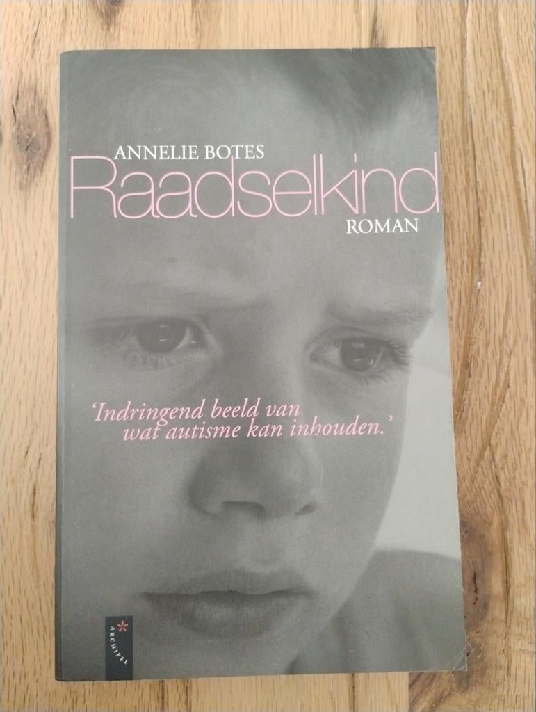 Raadselkind - Annelie Botes (Roman over autisme), Boeken, Romans, Gelezen, Wereld overig, Ophalen of Verzenden