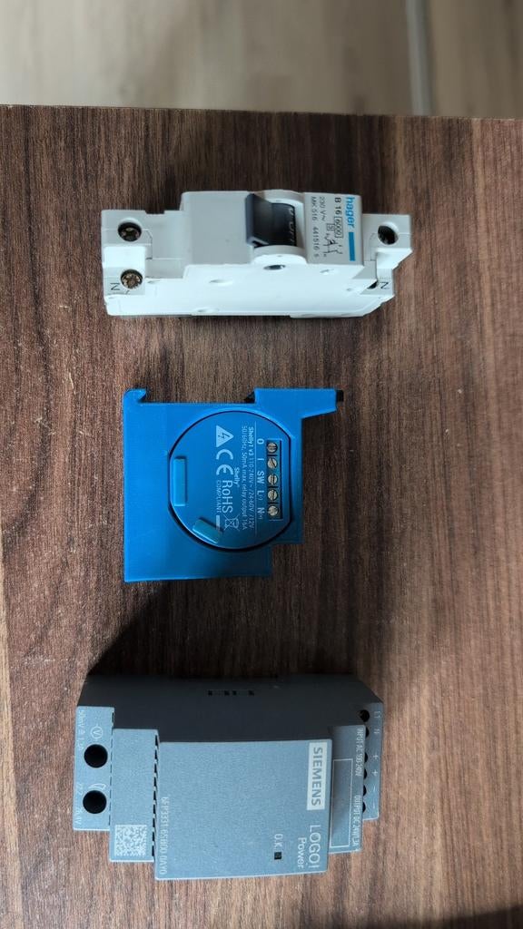 Diverse elektrische componenten: Hager, Shelly, Siemens, Ophalen of Verzenden, Gebruikt, Overige typen