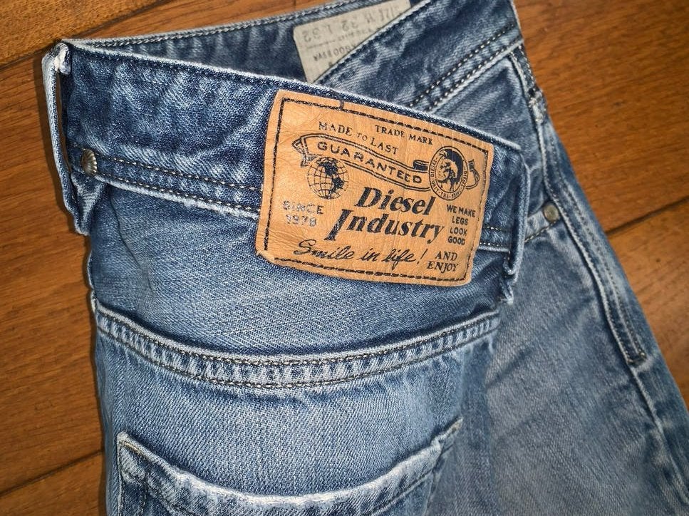 Diesel Larkee jeans W32 L32, Kleding | Heren, Ophalen of Verzenden, Gedragen, Blauw, W32 (confectie 46) of kleiner