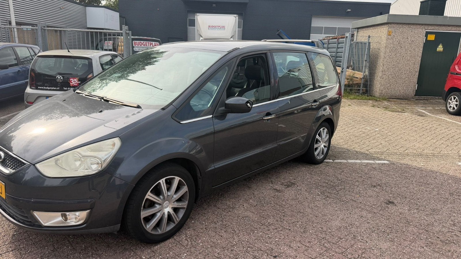 Ford Galaxy 2.0 16V 107KW 2007 Grijs, Auto's, Voorwielaandrijving, 145 pk, Zwart, 4 cilinders