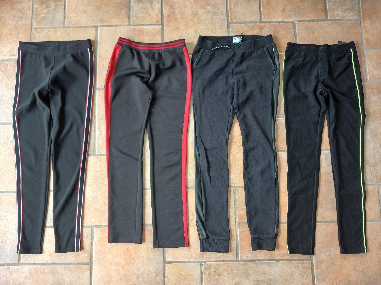 Soepele zwarte broeken maat 164/170, Ophalen of Verzenden, Gebruikt, Meisje, Broek