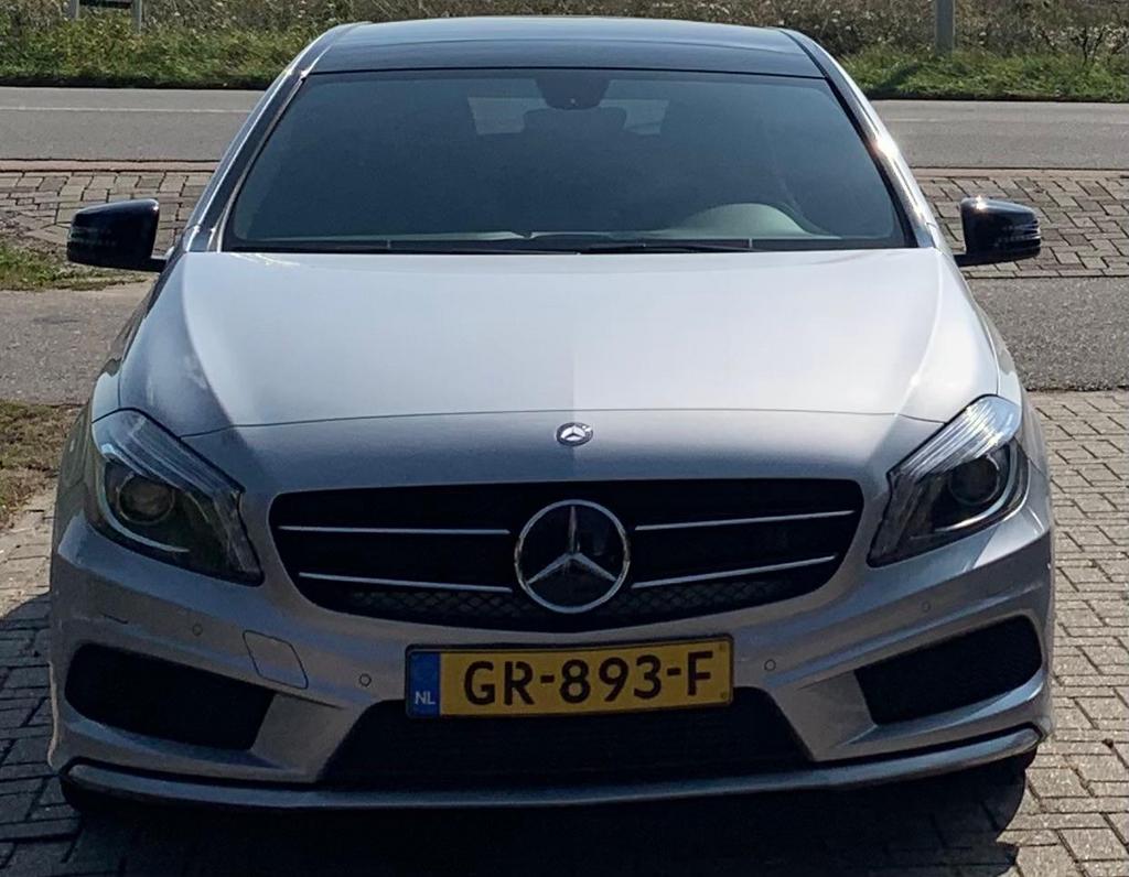 Mercedes-Benz  A180 automaat,getuned, remus sportdemper, Auto's, Mercedes-Benz, 4 cilinders, Leder en Stof, 122 pk, 1200 kg