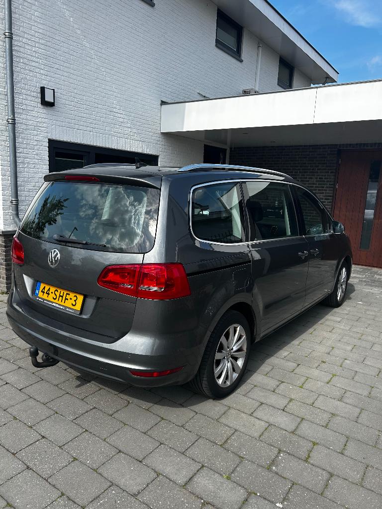 Volkswagen Sharan 1.4 TSI 110KW 2011 Grijs, Auto's, Volkswagen, Voorwielaandrijving, 1800 kg, 4 cilinders, Handgeschakeld