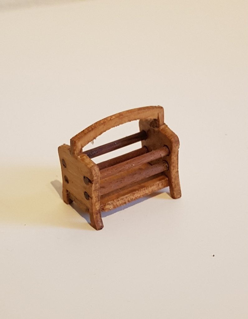 Miniatuur houten krantenbak, Verzenden, Gebruikt, Decoratie