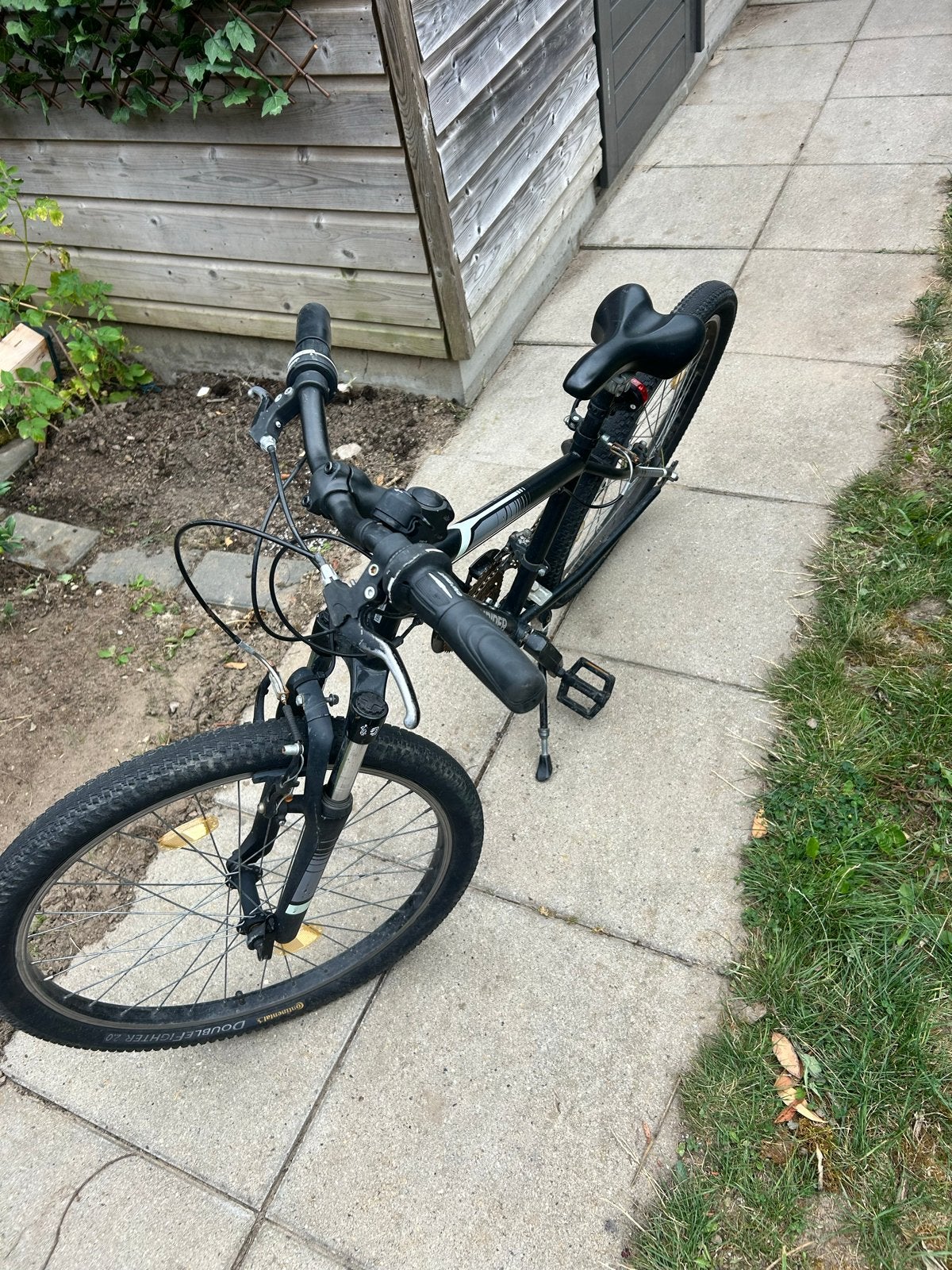 Rockrider ST100 Mountainbike - Zwart, 26 inch, Gebruikt, Velgrem, 15 tot 20 versnellingen, 53 tot 57 cm