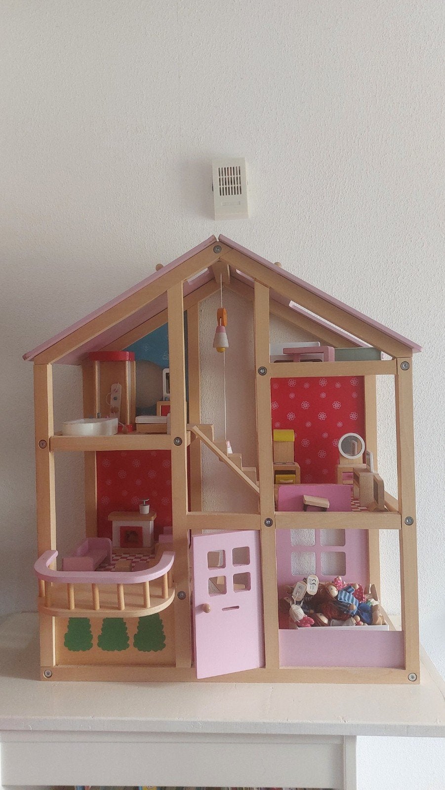 Poppenhuis Hema met toebehoren. (HxBxD 60x52x23), Kinderen en Baby's, Speelgoed | Poppenhuizen, Ophalen, Poppenhuis