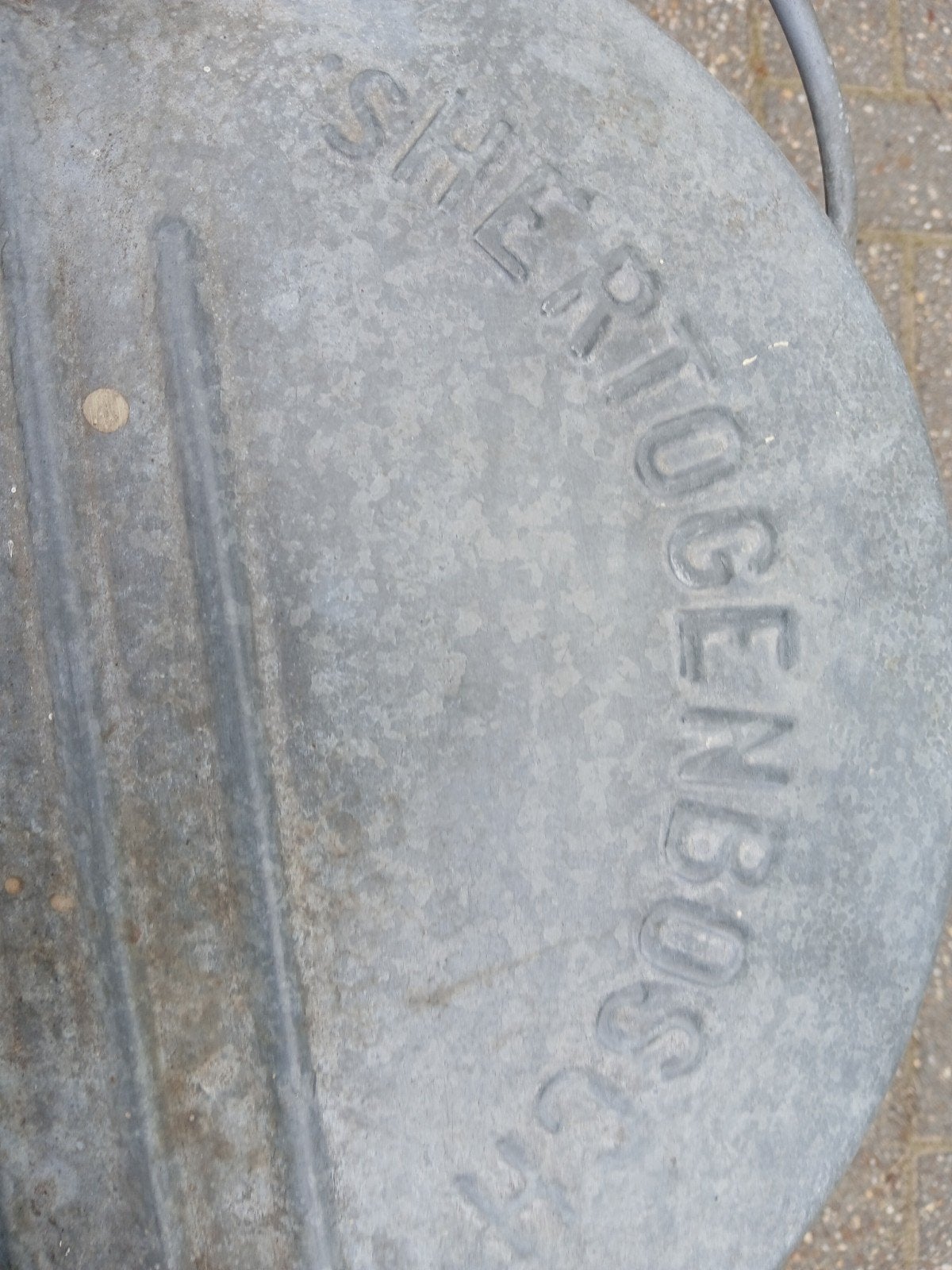 vuilnisemmer ( Hertogenbosch), Ophalen of Verzenden, Gebruikt, Gietijzer, Overige typen