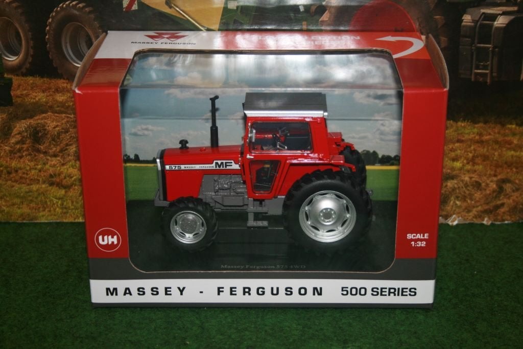 Boeryes: Massey Ferguson 575 van Universal-Hobbies, Hobby en Vrije tijd, Ophalen of Verzenden, Nieuw, Tractor of Landbouw, Universal Hobbies
