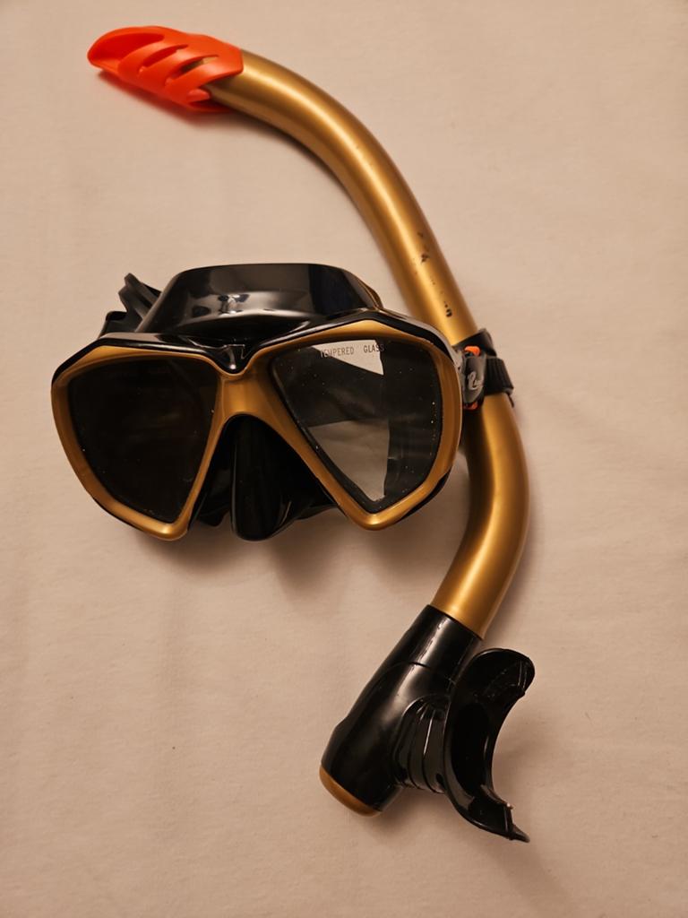 Aquasub Duikbril en snorkel set - Zwart/Goud, Ophalen of Verzenden, Gebruikt, Duikbril of Snorkel