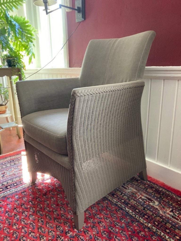 Set van 2 Kwalitiets Lloyd Loom stoelen. Samen € 90,-, Ophalen, Overige materialen, Gebruikt, Twee