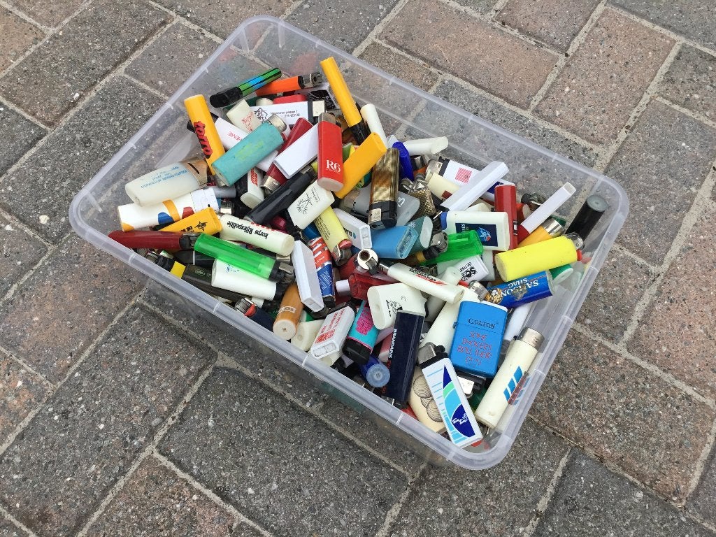 Verzameling aanstekers jaren 80, Verzamelen, Ophalen of Verzenden, Gebruikt, Aansteker