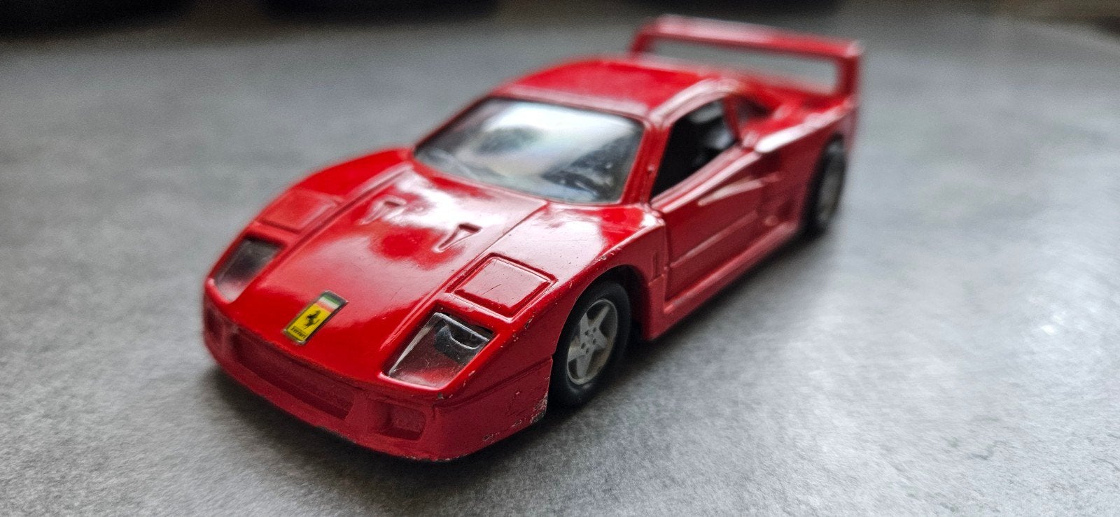 Ferrari F40 Maisto Shell Schaal 1/39, Ophalen of Verzenden