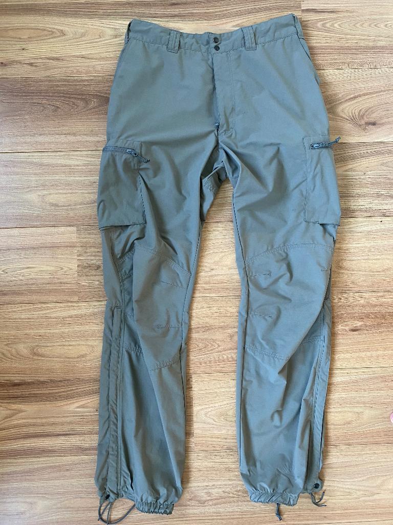 Patagonia lvl5 PCU trousers LL, Ophalen of Verzenden, Landmacht, Nederland, Kleding of Schoenen
