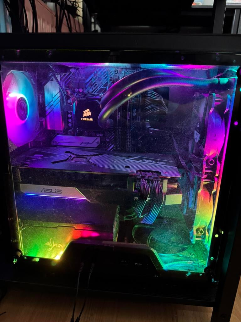 Gaming PC + Setup, Spelcomputers en Games, Games | Pc, 1 speler, Ophalen, Zo goed als nieuw, Vanaf 3 jaar