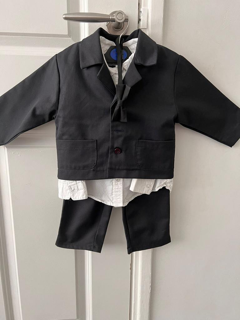 Nette baby/kinder kostuum set met overhemd en broek, Kinderen en Baby's, Kinderkleding | Maat 92, Ophalen, Zo goed als nieuw