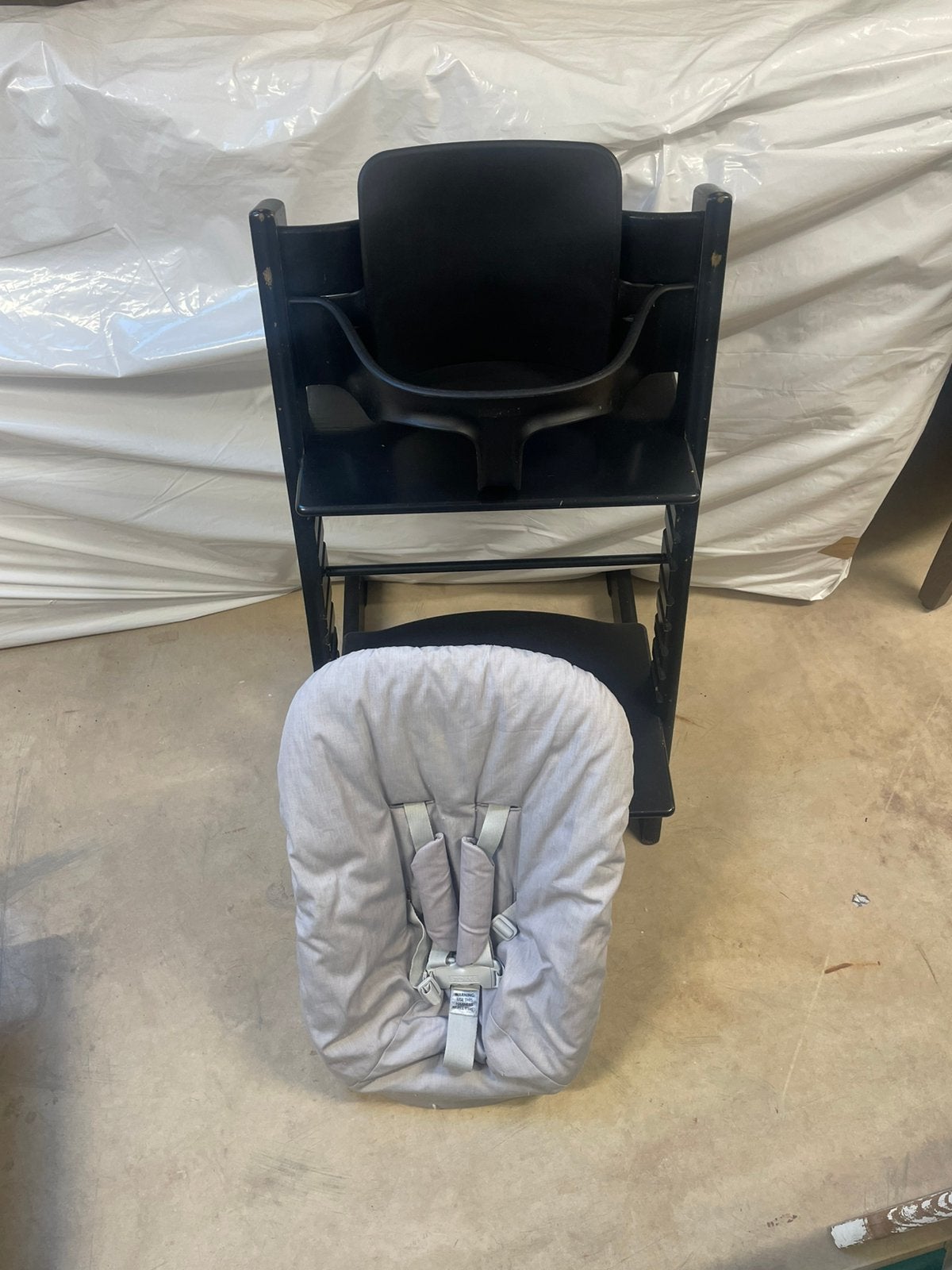 Stokke tripp trapp + newborn + babyset, Ophalen, Gebruikt, Meegroeistoel, Aanschuifbaar