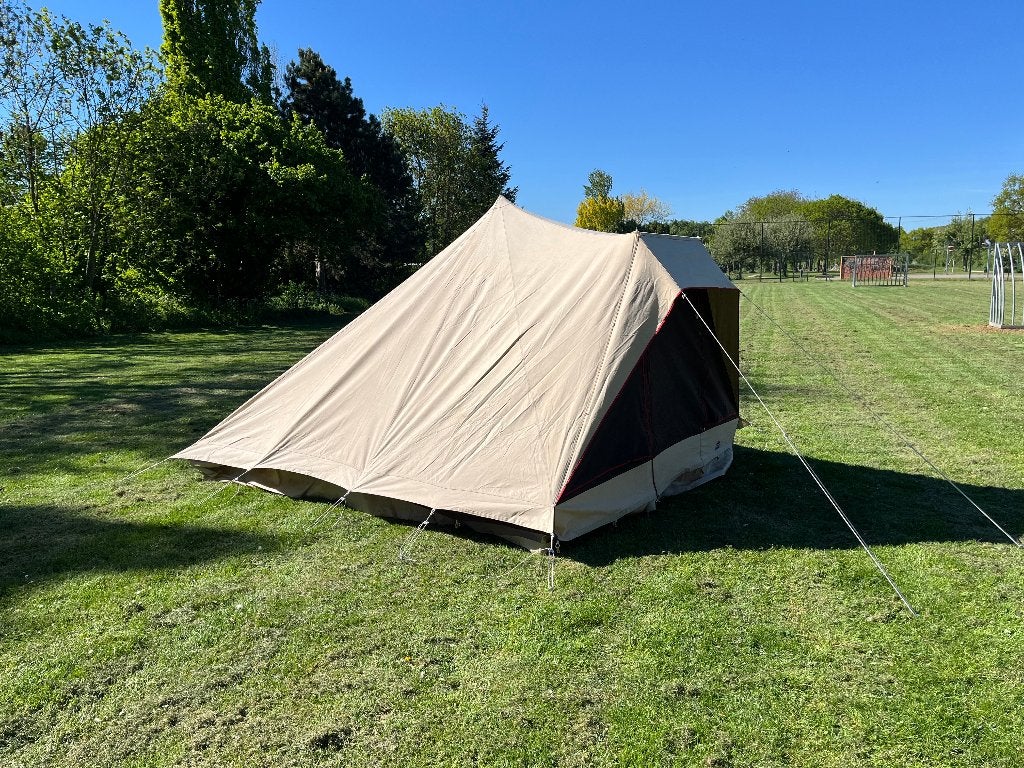 Pyramide tent Cabanon met tarp, Ophalen, Gebruikt, Tot en met 4