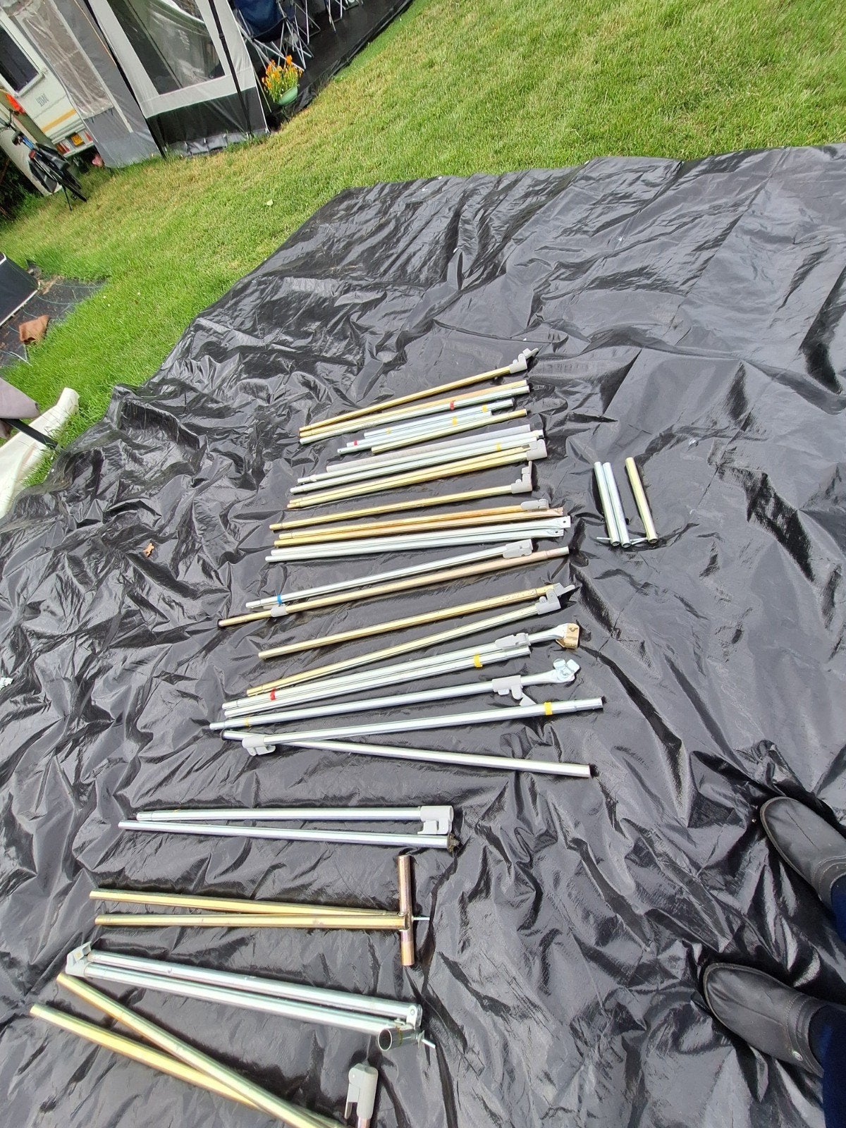 Tentstokken met snelklemmen, Ophalen