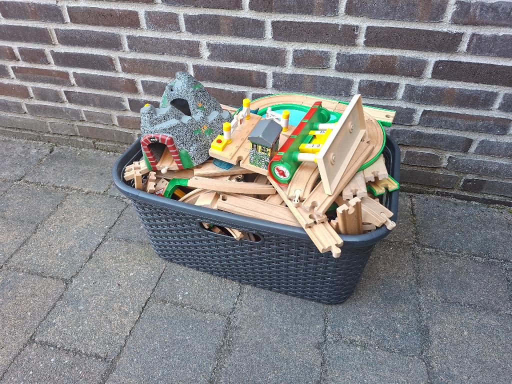 Houten treinrails en toebehoren, Kinderen en Baby's, Speelgoed | Houten speelgoed, Ophalen, Gebruikt, Overige typen