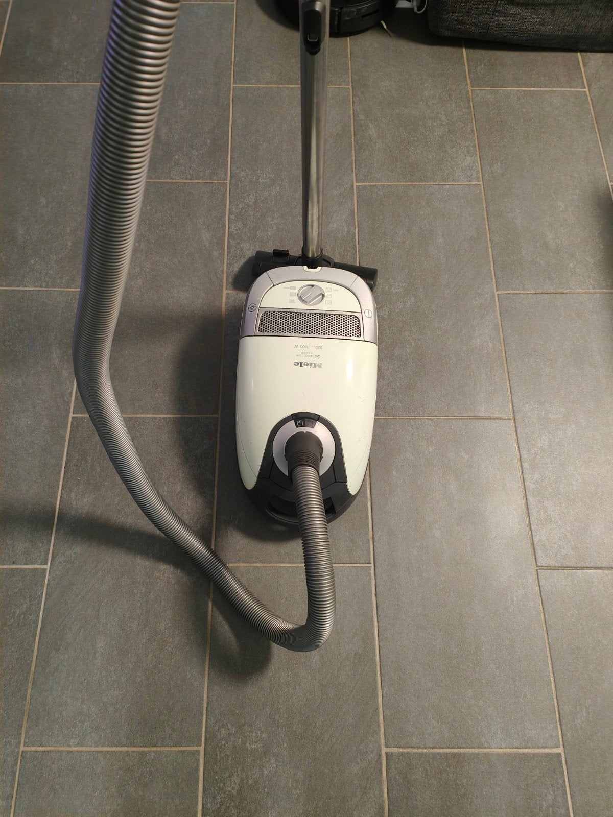 Miele S5 Ecoline Green stofzuiger 300-1300W, Witgoed en Apparatuur, Stofzuigers, Stofzak, Gebruikt, Inclusief accessoires, Ophalen of Verzenden