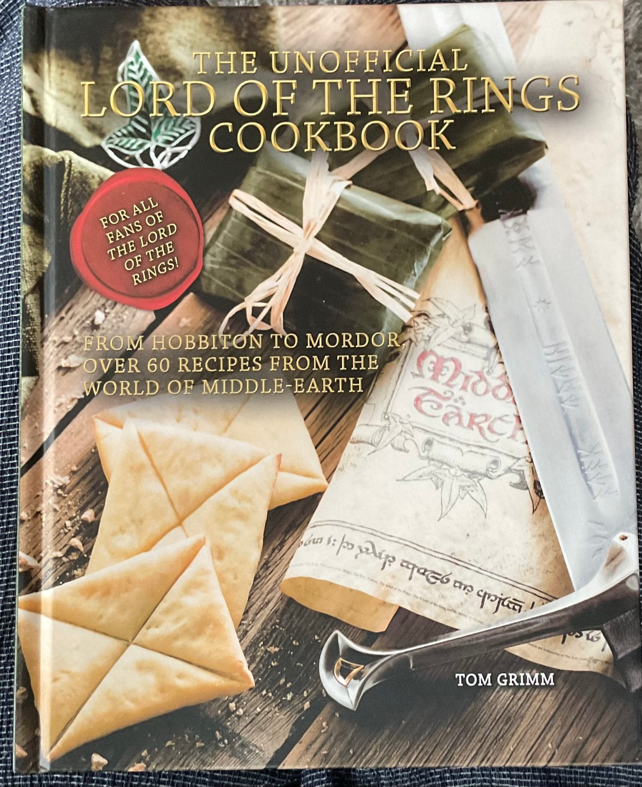 Tom Grimm - Lord of the Rings kookboek engels, Boeken, Ophalen of Verzenden, Nieuw