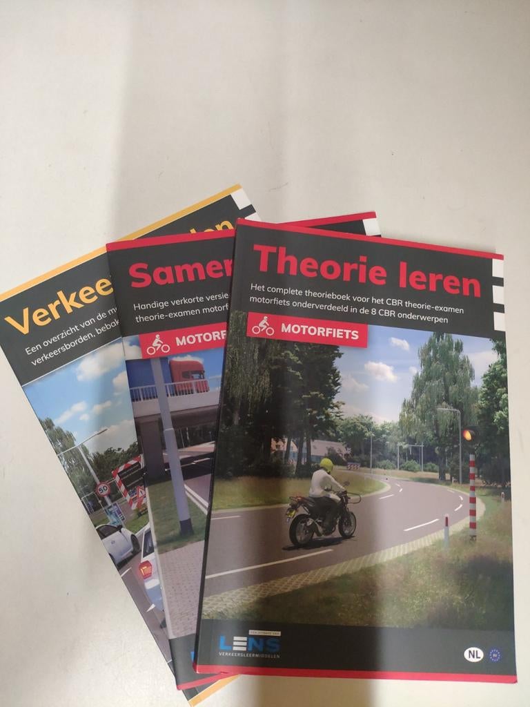 P. Somers - Theorie leren motorfiets, Ophalen of Verzenden, Zo goed als nieuw, P. Somers; S. Greving; T. Velthuis