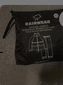 Bijna Nieuw Regenpak XS - Ideaal voor onverwachte buien, Caravans en Kamperen, Regenkleding, Ophalen, Zo goed als nieuw, Regenpak