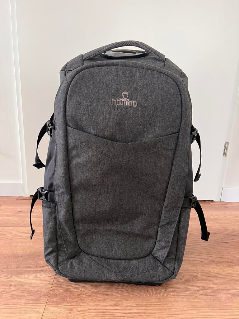 Nomad 65 liter 2-in-1 Koffer/Rugzak - Grijs, Ophalen, 30 cm of meer, Gebruikt, 55 tot 75 cm